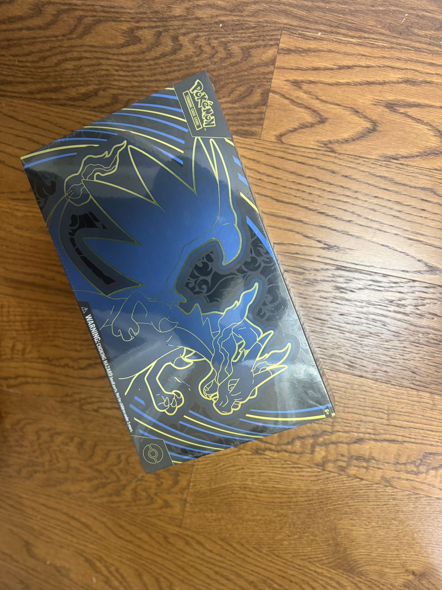 Charizard UPC Ultra Premium Collection