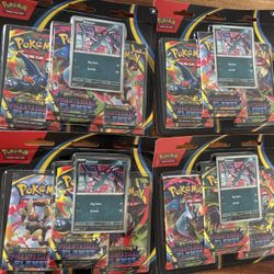 4 Phantasmal Flames Blisters (3 Packs+ Sneasel Promo per Blister)