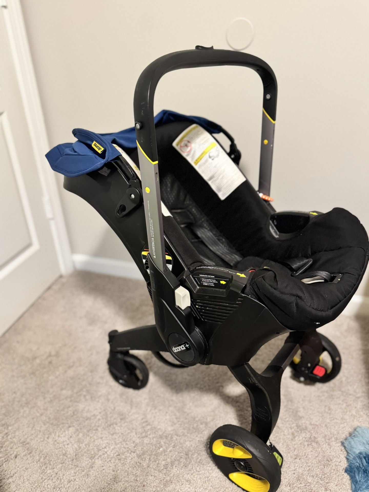 Doona Infant Car Seat/stroller