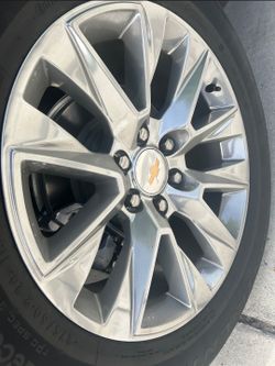 4 Chevrolet OEM Polished Aluminum Alloy Wheels and Tires