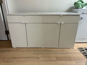 IKEA VIHALS sideboard