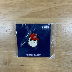 Lids Fitted Santa Wearing Baseball Hat FS Exclusive Cap Lapel Pin Enamel NEW