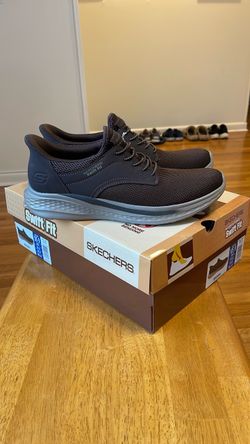 NRW SKECHERS SLIP ON size 9 men