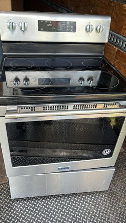 Maytag Stainless Ceramic Range