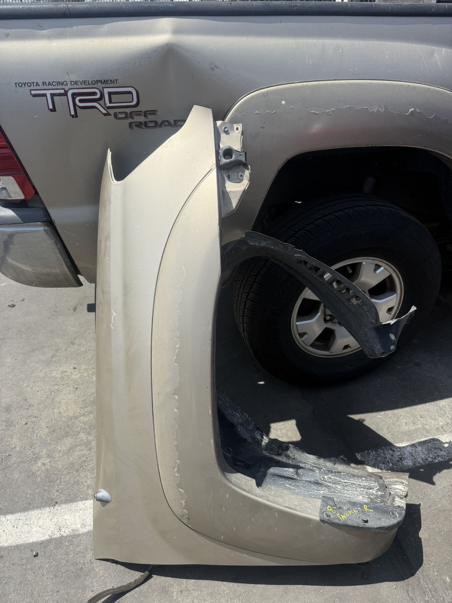 06 Toyota Tacoma right fender $180