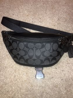 Purses, Wallets, Crossbody, Chest Bag, Fanny pack , , for Sale in  Philadelphia, PA - OfferUp