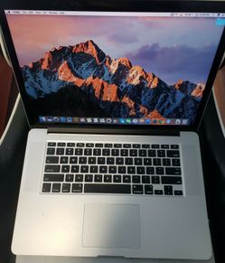 Apple Macbook Pro Retina 15 inch Display With Core i7 Processor with 16GB 256 GB