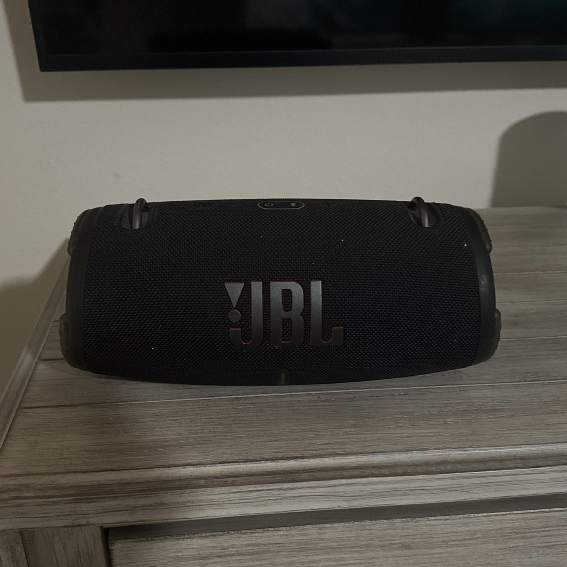 Jbl  Treme 3 Bluetooth Speaker