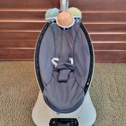 MamaRoo Baby Swing