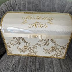 Quinceañera Card Box