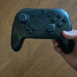 Nintendo Pro Controller 