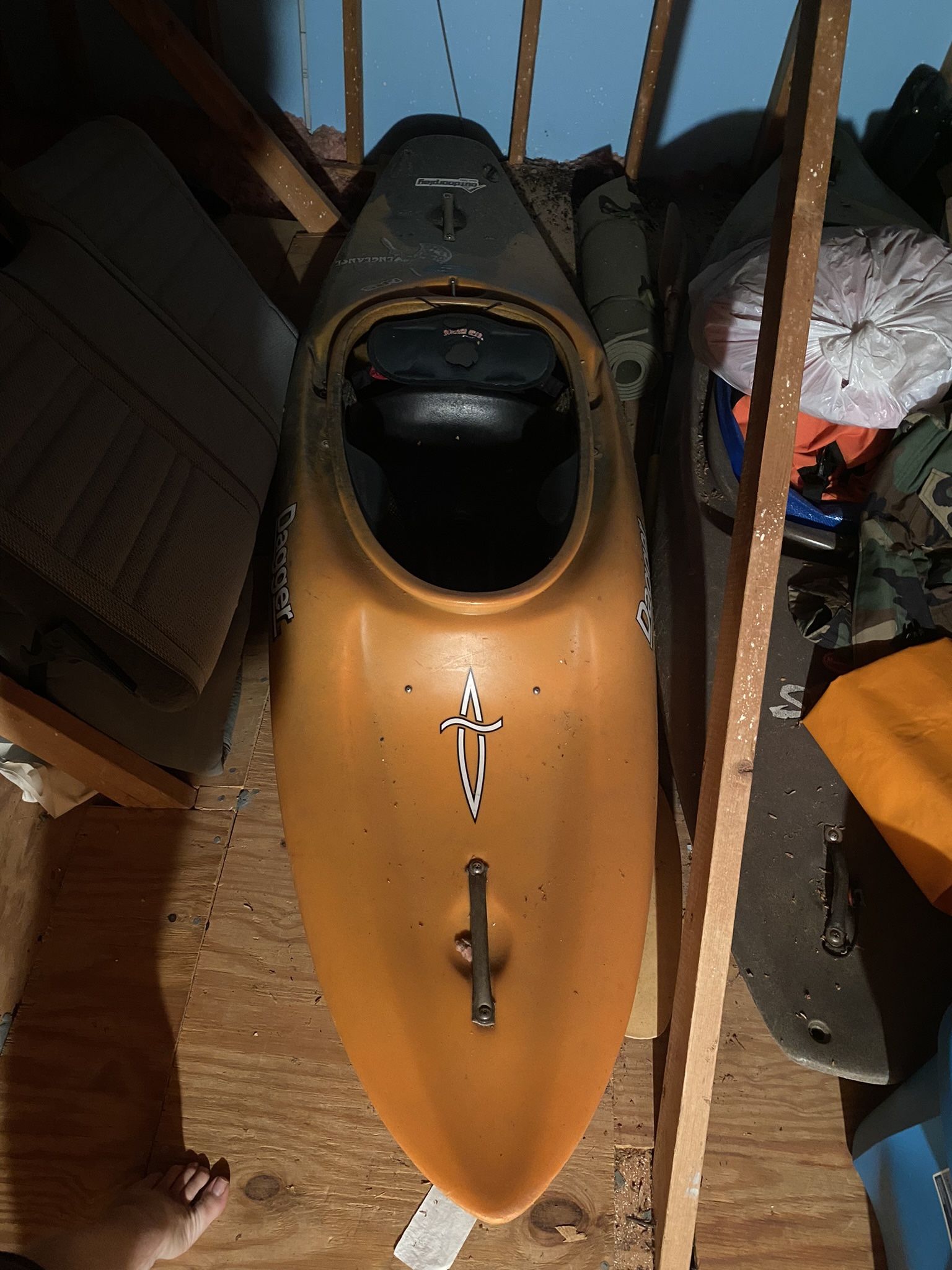 Dagger Vengeance kayak