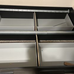 Queen Size Bed With Mattress 