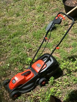 Corded lawnmower