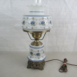 VTG 1973 Quoizel Hurricane Lamp Abigail Adams Milk Glass Blue Floral