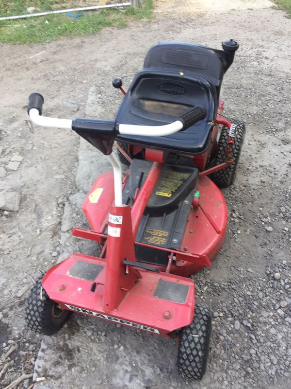 1984 Snapper Riding Lawn Mower for Sale in Detroit, MI OfferUp
