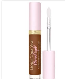 New Too Faced 
Born This Way Ethereal Light Illuminating Smoothing Concealer 