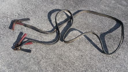 Jumper cables medium diameter decent quality.