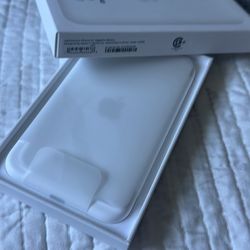 iPhone Air MagSafe Battery 