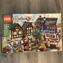 Lego Medieval Market Village 10193