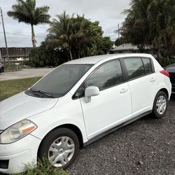 2010 Nissan Versa