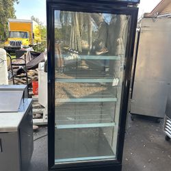 Refrigerator Single Glass Door 