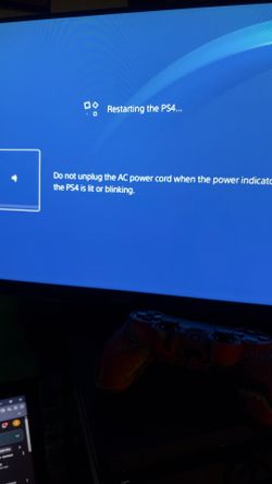 PS4 SLIM W COD GAMES