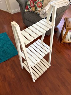 White Wood 3-Tier Folding Shelf