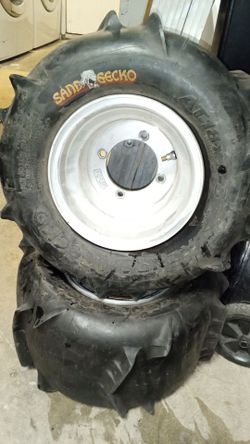 Kenda Sand Gecko Paddle Tires and STI Rims