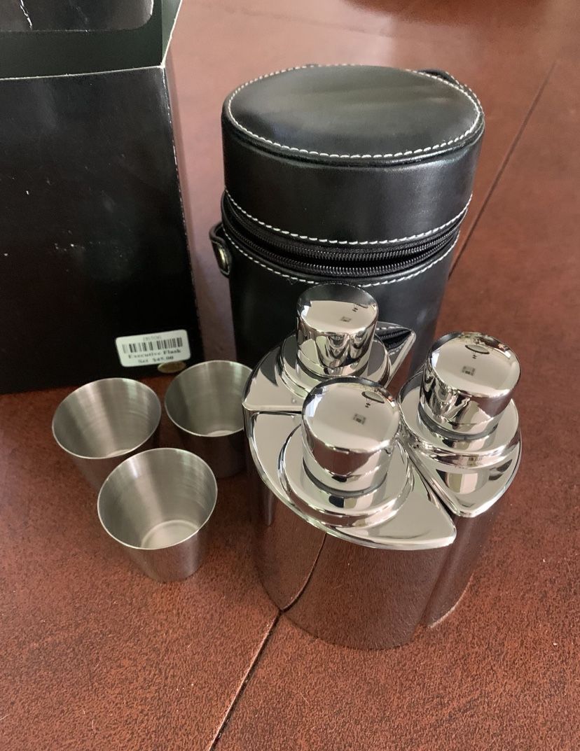 Devonshire Executive Flask Set Wedding Gift For Your Wedding Party
