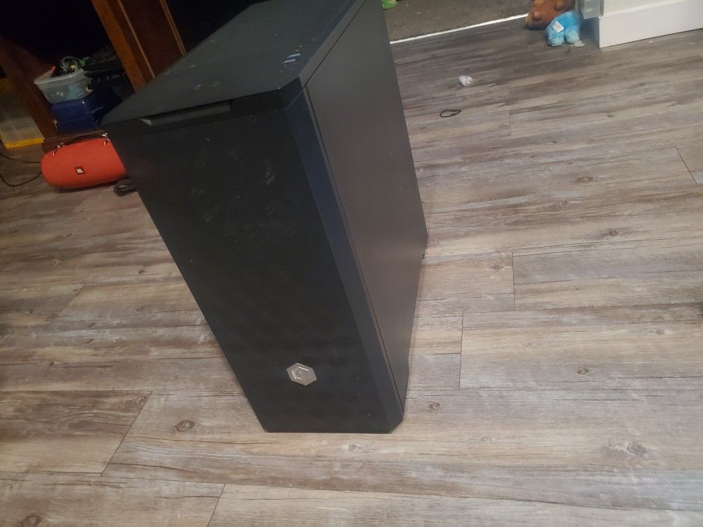 Gaming/Workstation PC – i5 + GTX 1660 SUPER + 32GB RAM – 