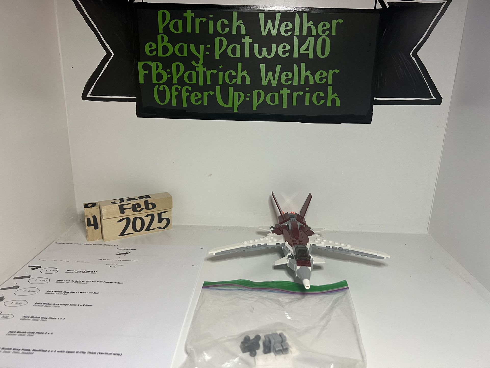31086 LEGO Creator 3 in 1 Futuristic Flyer 