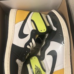 Air Jordan 1 Retro High OG size 13
