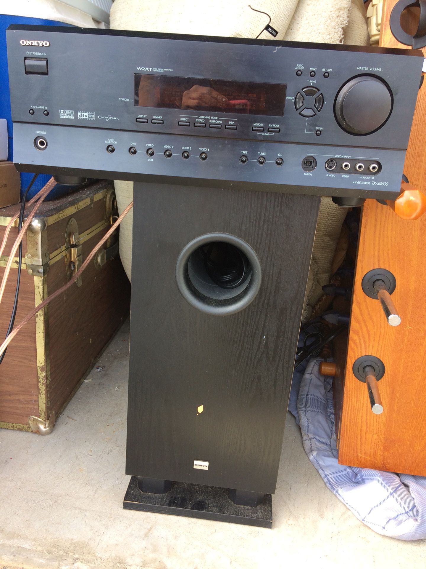 Onkyo receiver in subwoofer