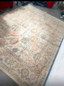 Price: $120 for all 3 (OBO) Includes: • White/gray shag rug – Size: 6m × 0.9m • White floral rug – Size: 4m • Brown and cream