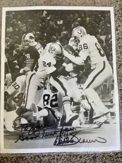 Willie Brown #24 (HOF84) Autographed Glossy 8x10 Photo