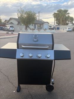 Expert Grill 4-Burner Gas BBQ Grill (missing bottom grease tray)
