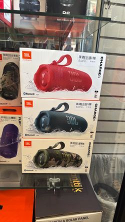 JBL Charge 6