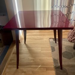 Table (Multi-use, Artsy)