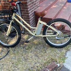 Beach Cruiser Electric 