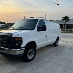 2012 Ford E-250