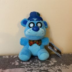 Freddy Frost, Bear Plushy