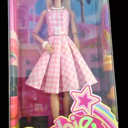 Barbie: The Movie Collectible Doll Margot Robbie as Barbie in Pink Gingham Dress