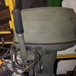 25 HP Evinrude 