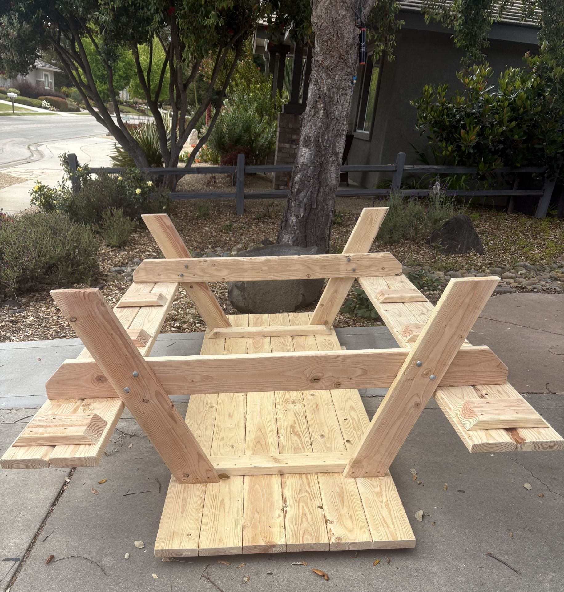 Extremely high-quality custom Picnic Tables