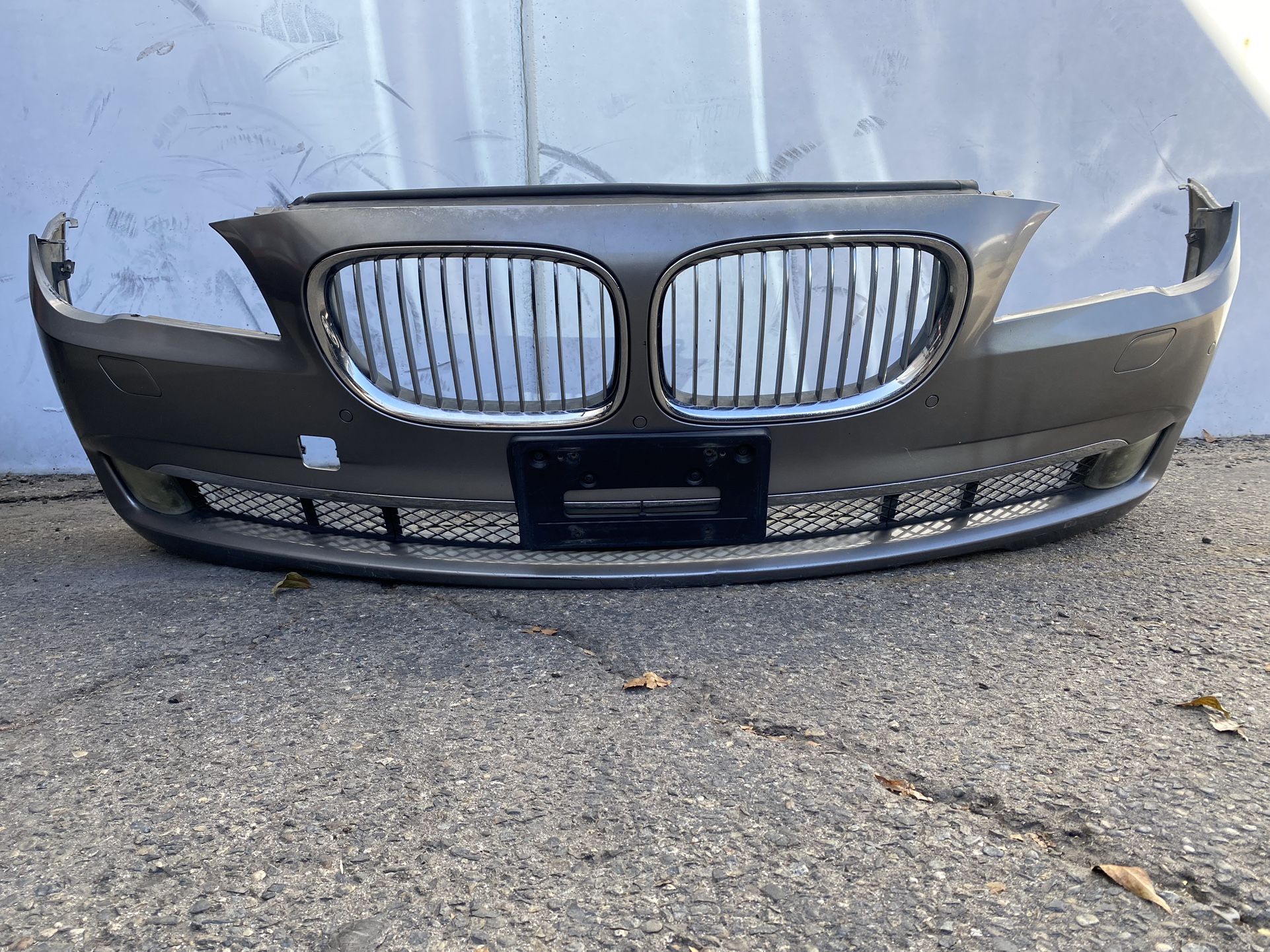 BMW 750I OEM Front Bumper OEM Parts