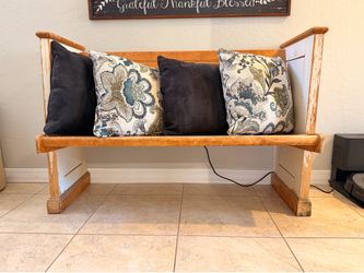 Antique Church Pew / Primitive Bench – Distressed Farmhouse Style
