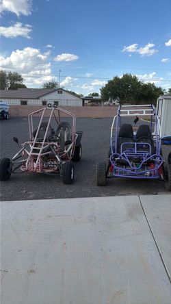 2 150cc Gy6 go-karts with extra parts