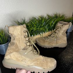 Nike SFB Coyote Beige Boots 