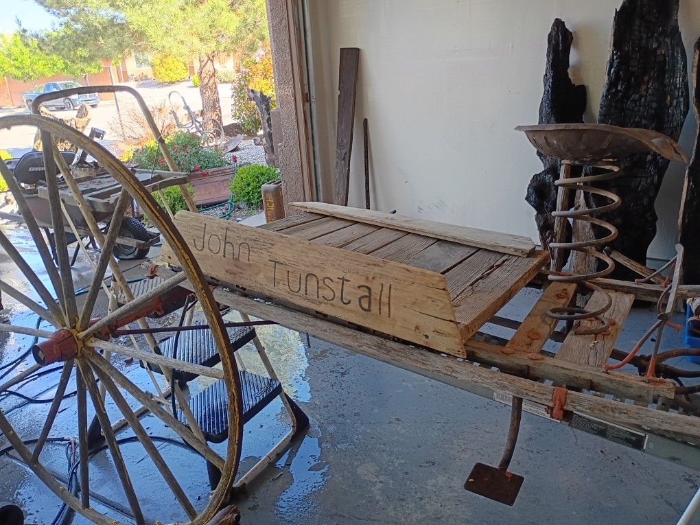Custom Lincoln County Wagon In The Making